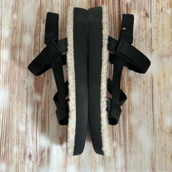 Everlane Black The ReNew Teddy Sherpa Lined Sport Sandal Size 7 - Picture 8 of 16